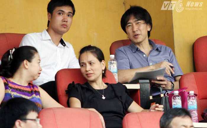 Chiều nay, HLV Miura xem giò Công Phượng ở Long An