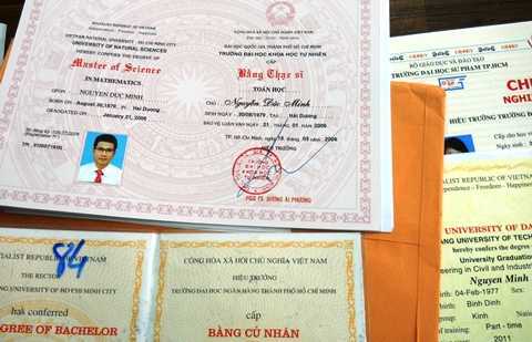 Triệt phá đường dây làm giả bằng đại học, tiến sĩ