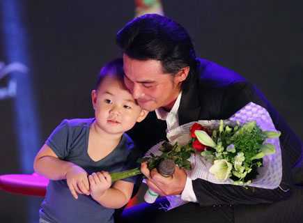 Quách Ngọc Ngoan không chu cấp một đồng cho con