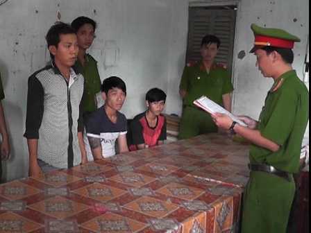 Khởi tố 4 đối tượng ẩu đả ở đám cưới gây chết người