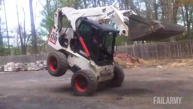 Những tai nạn nghề nghiệp không thể nhịn cười