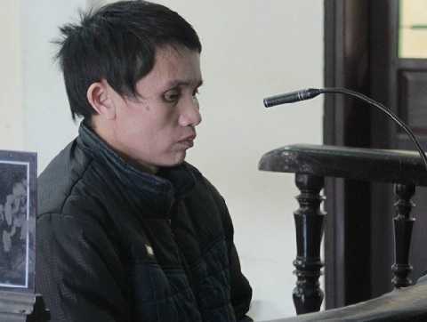 Chích điện vào người hàng xóm đang ngủ