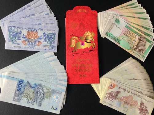 Tiền lì xì tứ linh dịp Tết Ất Mùi đắt khách tìm mua