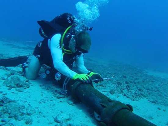 Đã nối xong cáp quang quốc tế AAG