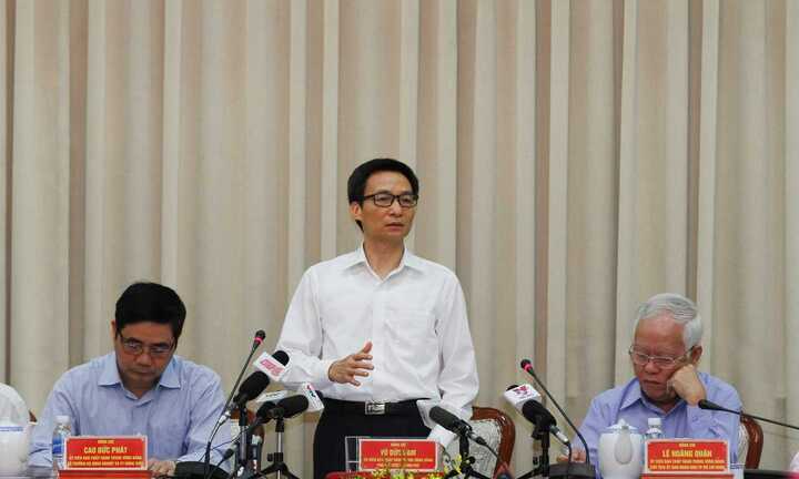 Phó Thủ tướng Vũ Đức Đam: Phải làm tất cả vì sức khỏe người dân