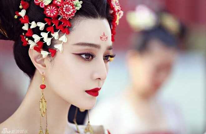 Phạm Băng Băng tự nhận danh tiếng không kém Lưu Hiểu Khánh