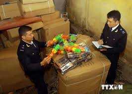 Phá ổ tập kết hàng lậu của nữ quái đất Cảng