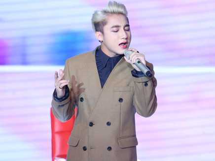 The Remix: Sơn Tùng M-TP nhận được điểm 10 từ Hà Hồ