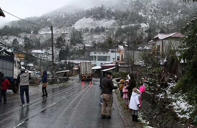 Mẫu Sơn lạnh 1 độ C, Bắc Bộ rét buốt