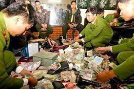 Phá tan xới bạc quy tụ dân giang hồ