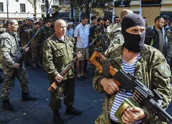 Lực lượng ly khai Ukraine tuyên bố bao vây hoàn toàn Debaltsevo