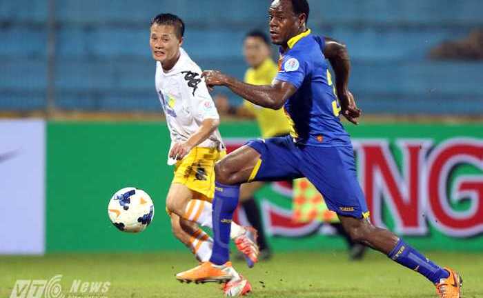 Vùi dập đội bóng Indonesia, Hà Nội T&T phải thi đấu vào 29 Tết