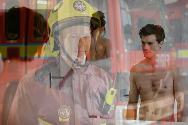 ’50 sắc thái’ gây hàng loạt tai nạn nhạy cảm hài hước