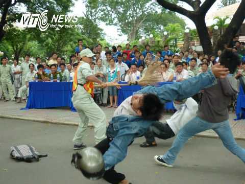 Từ thanh niên giang hồ thành võ sư Aikido cho người khuyết tật
