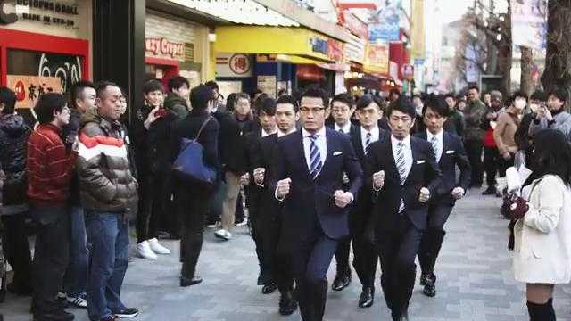 Ấn tượng điệu nhảy của nhóm nhạc Nhật Bản