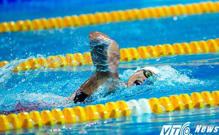 Chuyện lạ: Tỷ phú Việt không biết đi xe máy