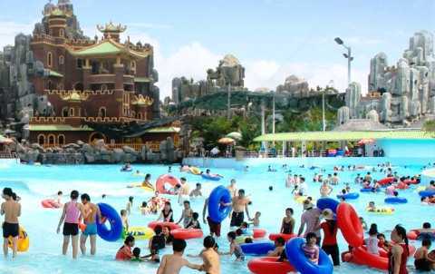 Các khu vui chơi giảm giá, miễn phí vé cho khách