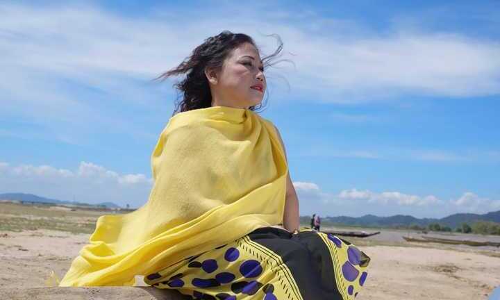 Siu Black được tài trợ để xuất hiện trở lại sau scandal nợ nần