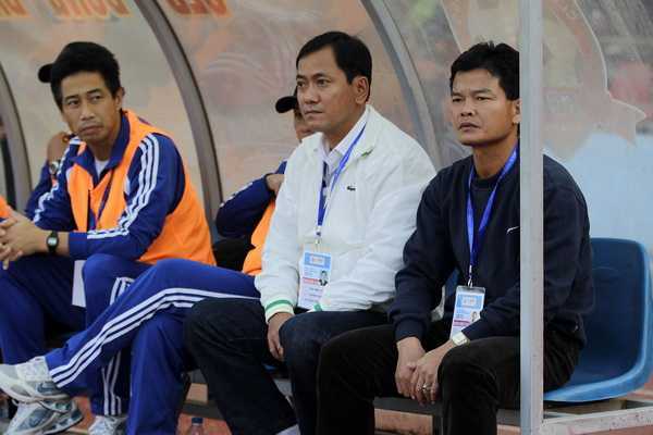 Thầy cũ của Văn Quyến mất việc