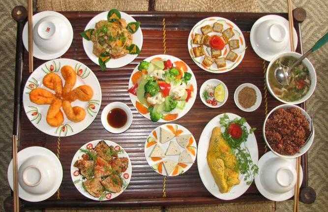 Trào lưu mở tiệc chay ngày Rằm tại gia