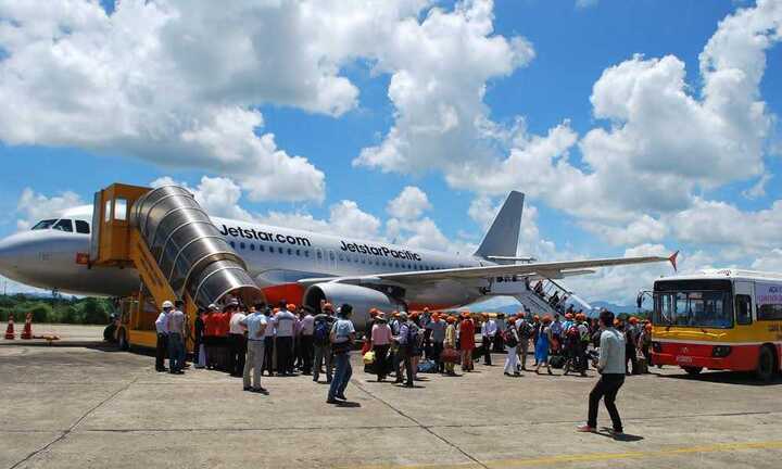 Vé máy bay siêu rẻ dịp 8/3