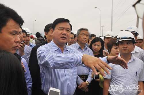 Bộ trưởng Thăng ra 'hạn chót' cho các nhà thầu ở Hà Tĩnh, Quảng Bình