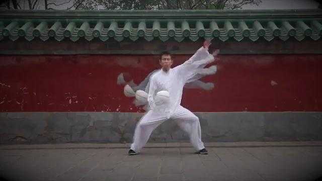 Sự kết hợp ảo diệu giữa thái cực quyền và bóng rổ