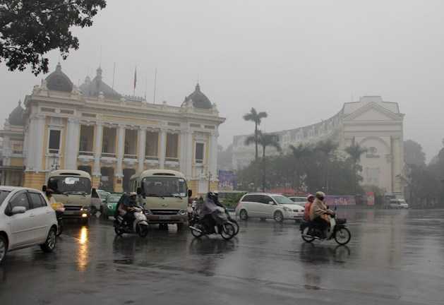 Miền Bắc tiếp tục mưa phùn, ẩm ướt