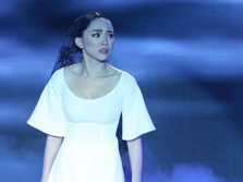 The Remix: Tóc Tiên đa tài khi hát 'Dạ cổ hoài lang'