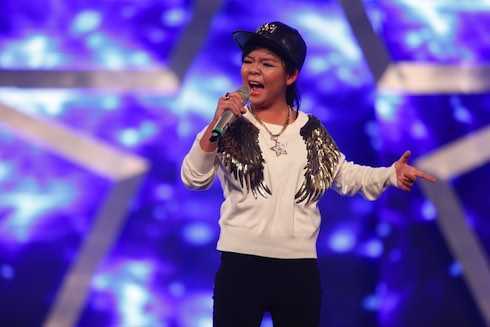 Vietnam's Got Talent: 'Tiểu Uyên Linh' 'đốt cháy' sân khấu với hit của Thu Minh