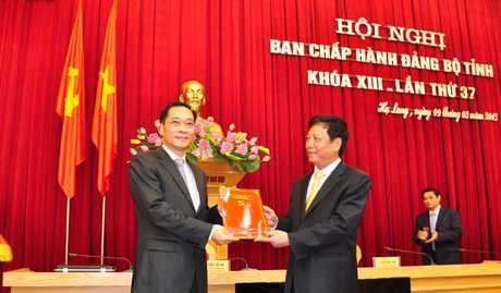 Nhân sự mới 2 tỉnh Quảng Ninh và Sơn La