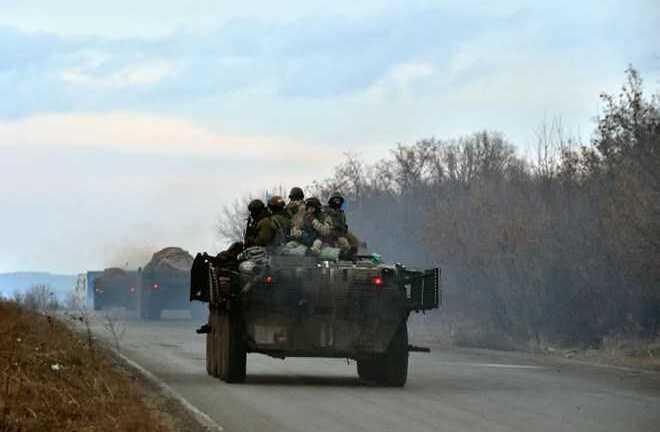 Mỹ lại tố Nga đưa thêm xe tăng và thiết bị quân sự vào Ukraine