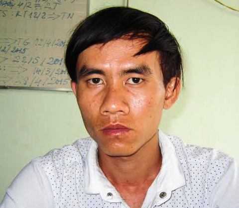 Yêu râu xanh nhắn tin khoe 'thành tích' hại đời thiếu nữ