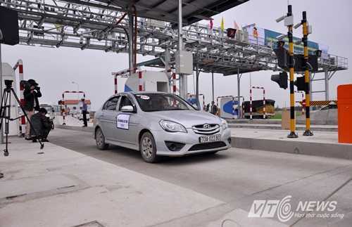 Thu phí tự động không dừng trên Quốc lộ 1A, tiết kiệm khủng