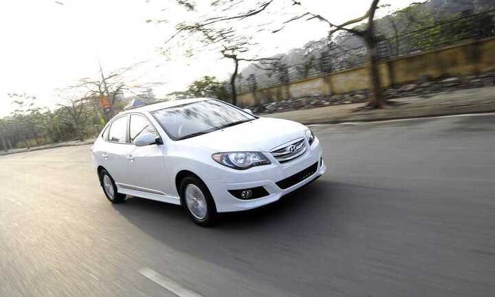 Thêm nhiều mẫu xe 'hot' giảm giá