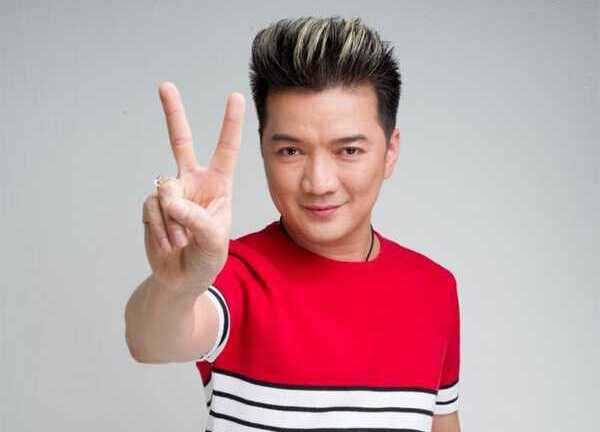 Mr Đàm ngồi ghế nóng The Voice: Vì Mỹ Tâm?