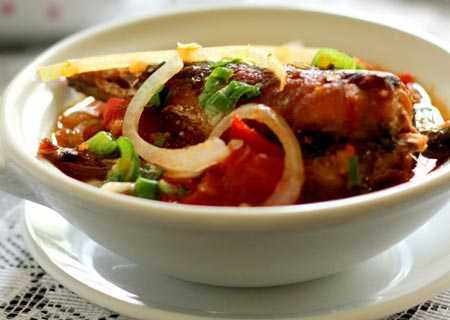 Làm món cá nục sốt cà chua cực ngon