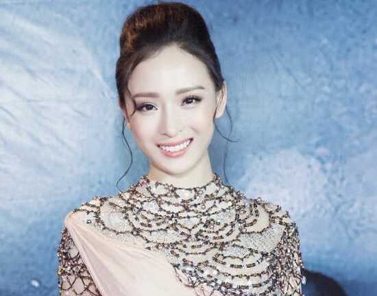 Hoa hậu Trương Hồ Phương Nga bị bắt giữ khẩn cấp