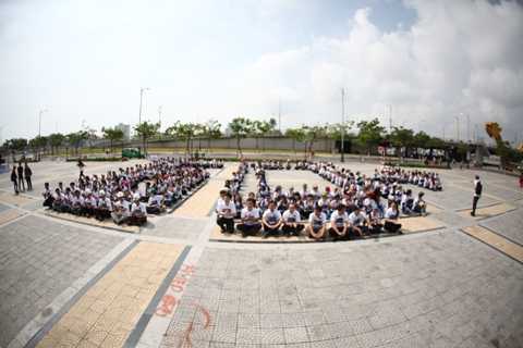 Ngàn người tham gia hưởng ứng hành động ''Giờ trái đất''