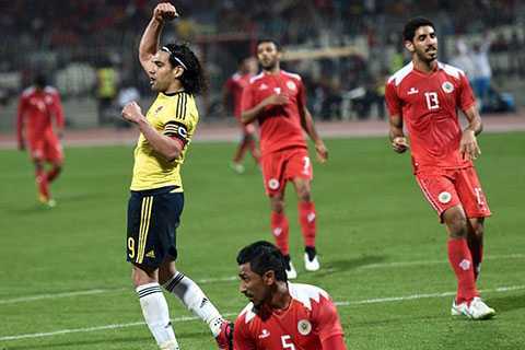 Falcao lập cú đúp, gửi 'chiến thư' tới Van Gaal