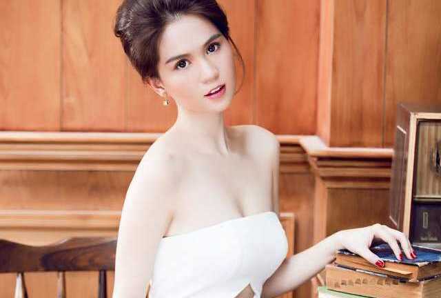 Ngọc Trinh chi 18 tỷ làm phim về vòng eo 56cm gây ý kiến trái chiều