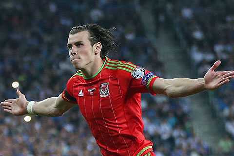 Gareth Bale rực sáng, xứ Wales đè bẹp Israel