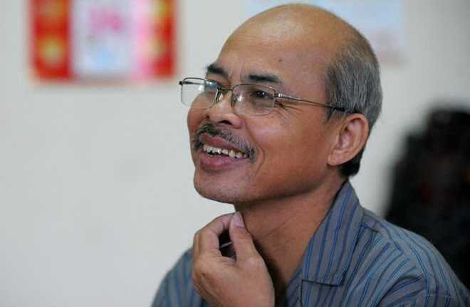 Nghệ sĩ Hán Văn Tình tập kịch ở nhà sau điều trị ung thư