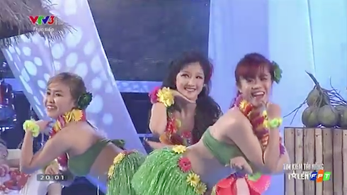 Vietnam's Got Talent: 'Mỹ nhân múa bụng' Thục Anh nhảy sôi động