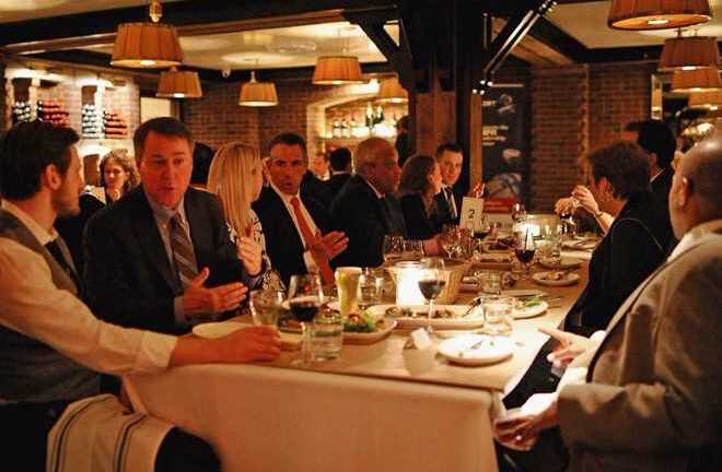 Giới siêu giàu quan niệm thế nào về tiền bạc?