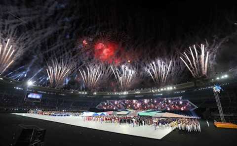 Không nên xây sân vận động hàng chục triệu USD phục vụ SEA Games