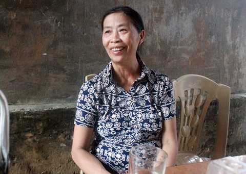 Mẹ Công Phượng muốn SLNA thắng HAGL