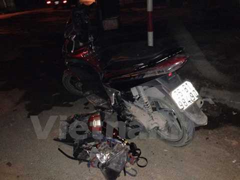 Say rượu đâm thẳng vào tường nguy kịch