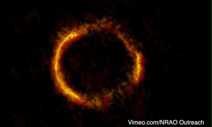 Clip: Xuất hiện vòng lửa bí ẩn giữa vũ trụ