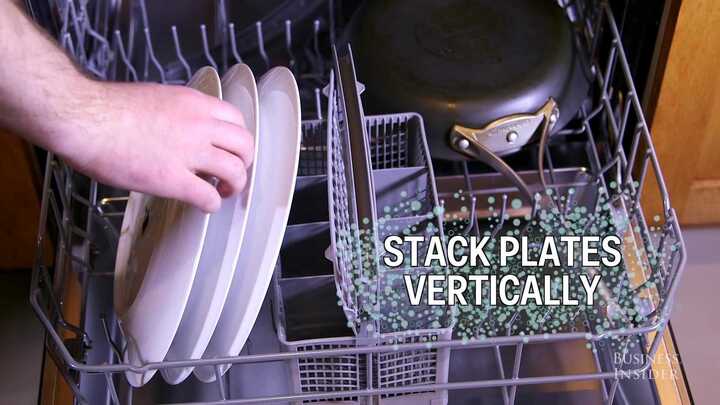 Thủ thuật xếp bát đĩa lên chạn thông minh